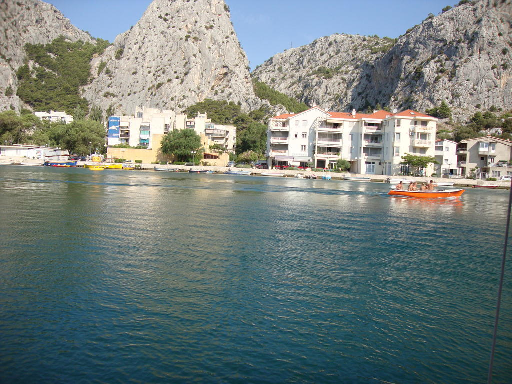 Apartments Villa Amalia Omis Luaran gambar