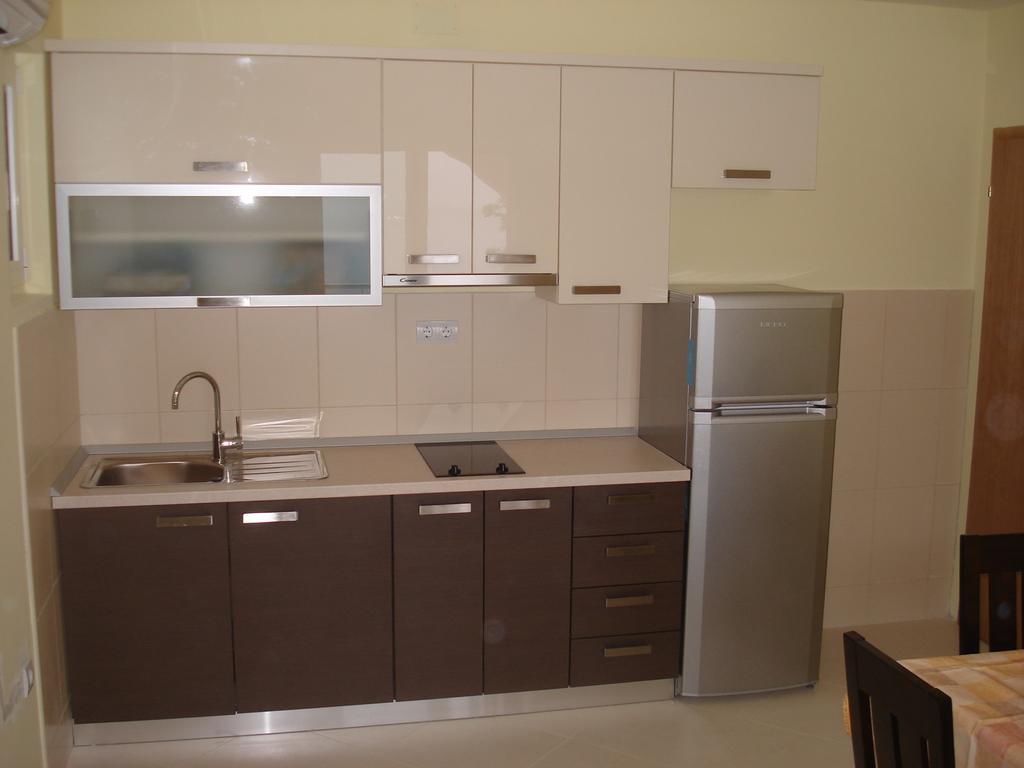 Apartments Villa Amalia Omis Bilik gambar
