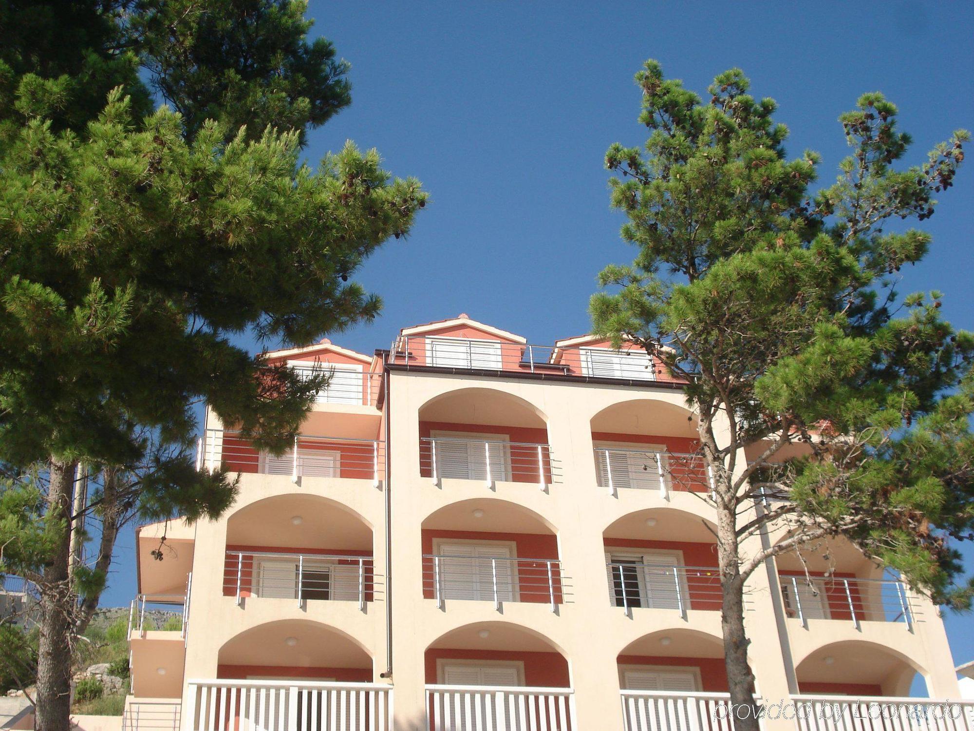 Apartments Villa Amalia Omis Luaran gambar